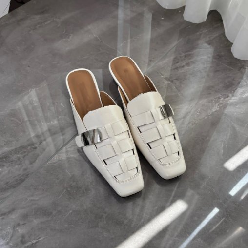 B726 SHOES